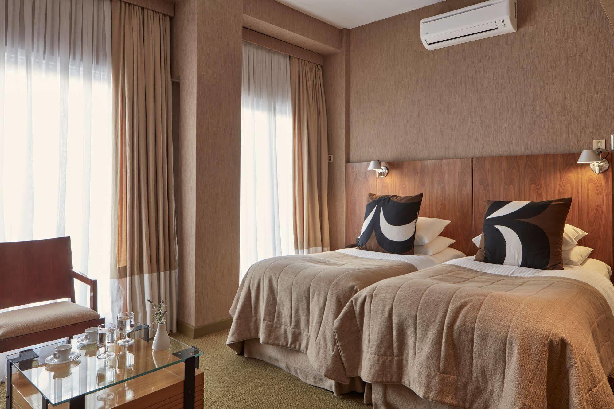 Philippos Hotel Atena